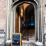 Babila & Bistrot * Milan