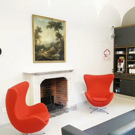 Hostel Babila & Bistrot *